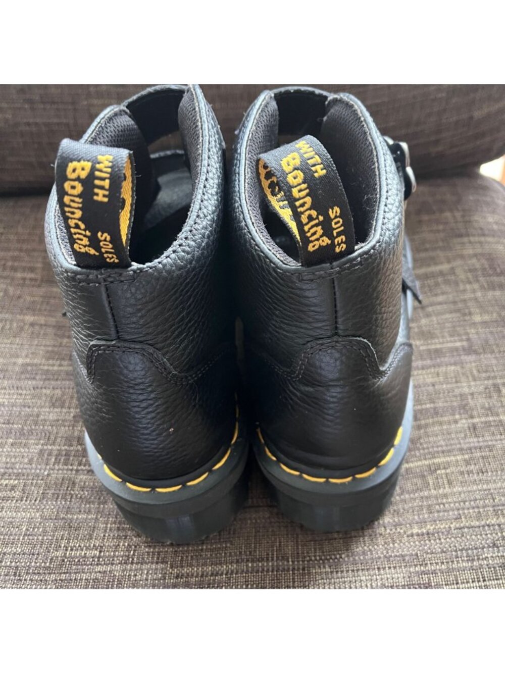 DR. MARTENS Devon Flower Buckle Leather Platform  Women's Boots Size 10 - Picture 5 of 11